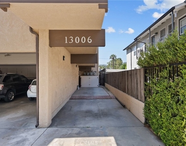 13006 Moorpark - Photo Thumbnail 46