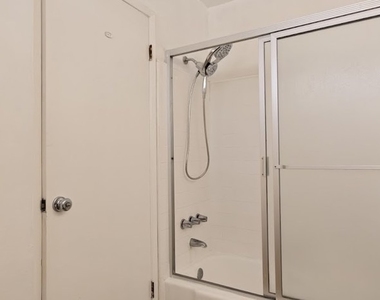 5630 Ravenspur - Photo Thumbnail 42