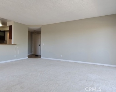 5630 Ravenspur - Photo Thumbnail 15