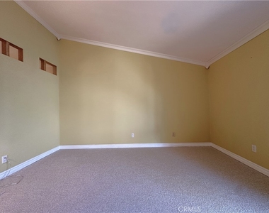 900 Camino Real - Photo Thumbnail 25