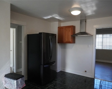 2068 W 52nd - Photo Thumbnail 20