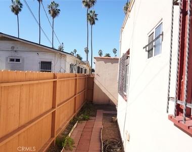 2068 W 52nd - Photo Thumbnail 24