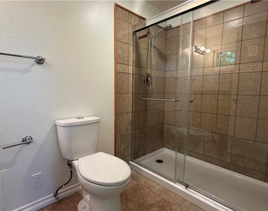 926 Plaza Escondido - Photo Thumbnail 16