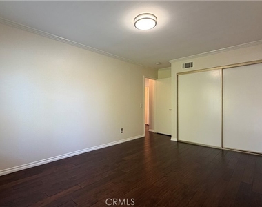 926 Plaza Escondido - Photo Thumbnail 13
