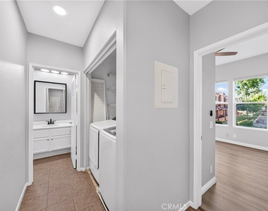 2260 Clark - Photo Thumbnail 11