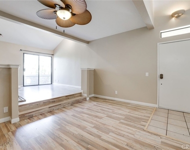 5146 Dorado Drive - Photo Thumbnail 3