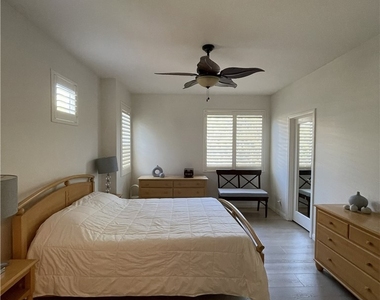 66 Colonial Way - Photo Thumbnail 13