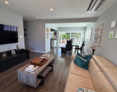 507 Roxbury Way - Photo Thumbnail 13