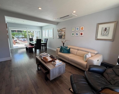 507 Roxbury Way - Photo Thumbnail 14