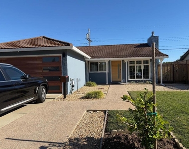 507 Roxbury Way - Photo Thumbnail 2