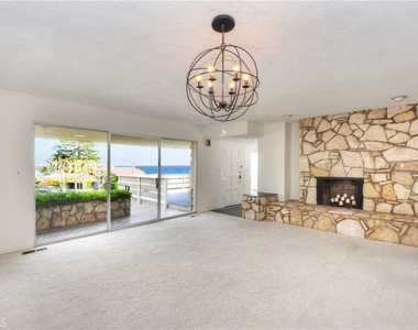 904 Emerald Bay - Photo Thumbnail 16