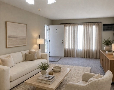 1032 Arcadia Avenue - Photo Thumbnail 2