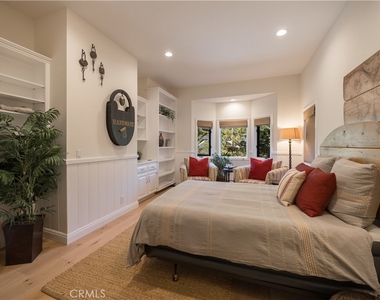 27598 Meadow Bay - Photo Thumbnail 32