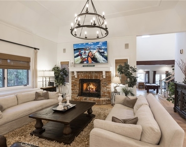 27598 Meadow Bay - Photo Thumbnail 9