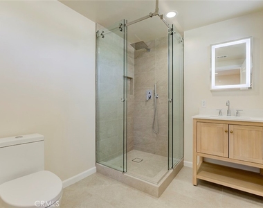 11542 Encino Avenue - Photo Thumbnail 39