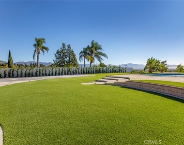 11542 Encino Avenue - Photo Thumbnail 52