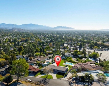 11542 Encino Avenue - Photo Thumbnail 63