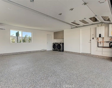 11542 Encino Avenue - Photo Thumbnail 41