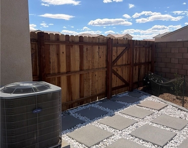 13154 Santa Clara - Photo Thumbnail 13