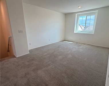13154 Santa Clara - Photo Thumbnail 11