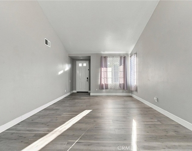 6722 Summerstone Court - Photo Thumbnail 8