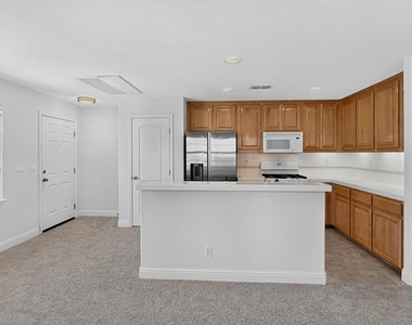 830 Pradera Way - Photo Thumbnail 56