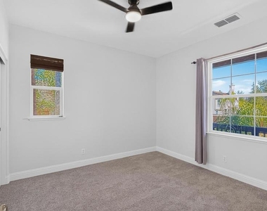 830 Pradera Way - Photo Thumbnail 42