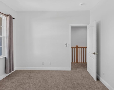 830 Pradera Way - Photo Thumbnail 43
