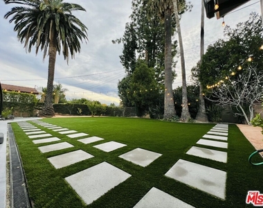 4821 Heaven Avenue - Photo Thumbnail 30