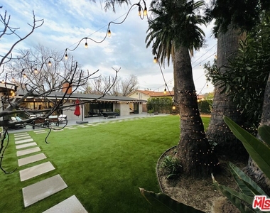 4821 Heaven Avenue - Photo Thumbnail 31
