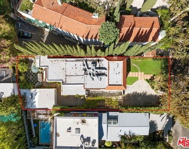 1743 Courtney Avenue - Photo Thumbnail 23