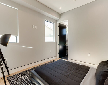 18015 Martha Street - Photo Thumbnail 43