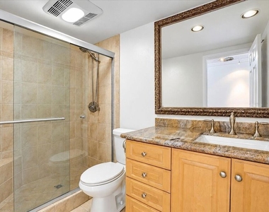 5352 Zelzah Avenue - Photo Thumbnail 30