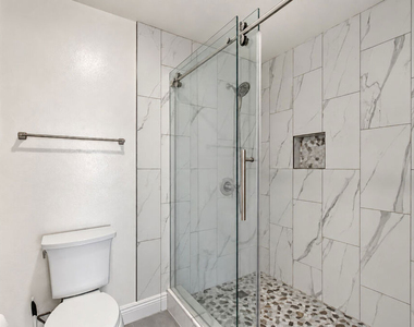 2044 Foothill Drive - Photo Thumbnail 34