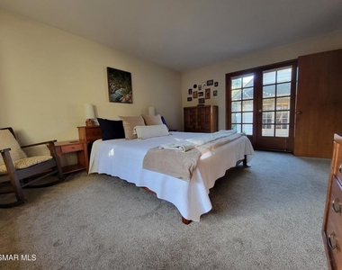 280 Casanova Street - Photo Thumbnail 21