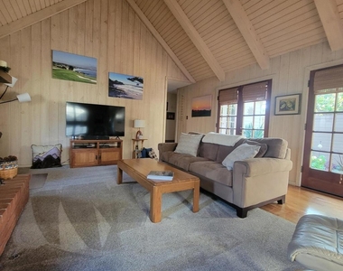 280 Casanova Street - Photo Thumbnail 16