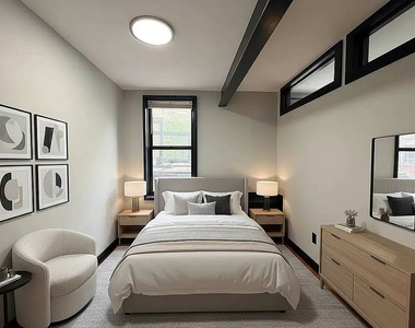 East 58th Street - Photo Thumbnail 2