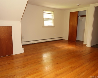 63 Hunter Avenue - Photo Thumbnail 21
