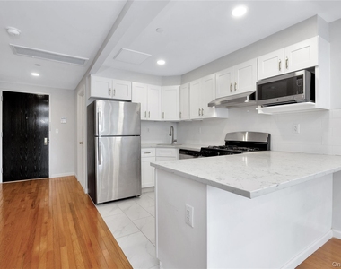 148-36 89th Avenue - Photo Thumbnail 3