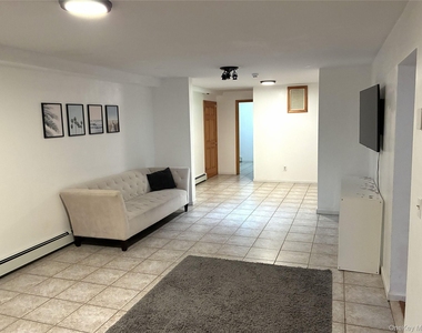 158 Wade Road - Photo Thumbnail 5