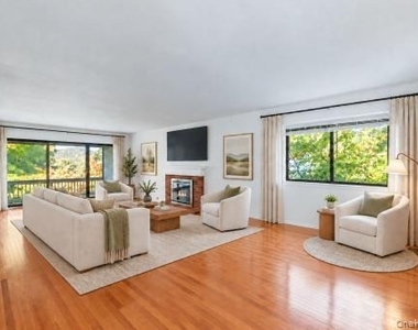 76 Heritage Hills - Photo Thumbnail 12