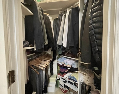 1804 Dorset Drive - Photo Thumbnail 15