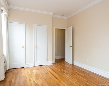 111 7th Street - Photo Thumbnail 13