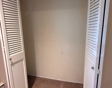 412 2nd Street - Photo Thumbnail 5