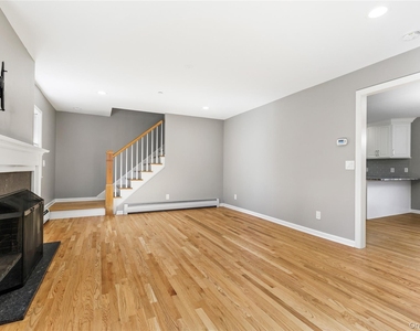 169 Church Street - Photo Thumbnail 3