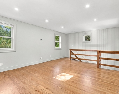 11 Hill Lane - Photo Thumbnail 31