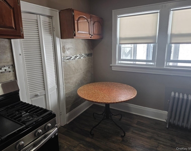 420 Bedford Avenue - Photo Thumbnail 7