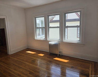 420 Bedford Avenue - Photo Thumbnail 13