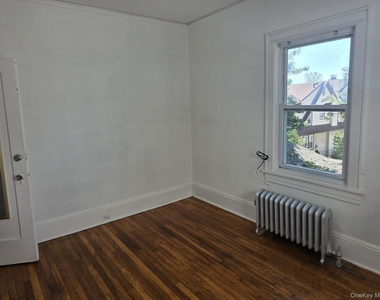 420 Bedford Avenue - Photo Thumbnail 23