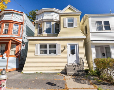 41 Marshall Street - Photo Thumbnail 22